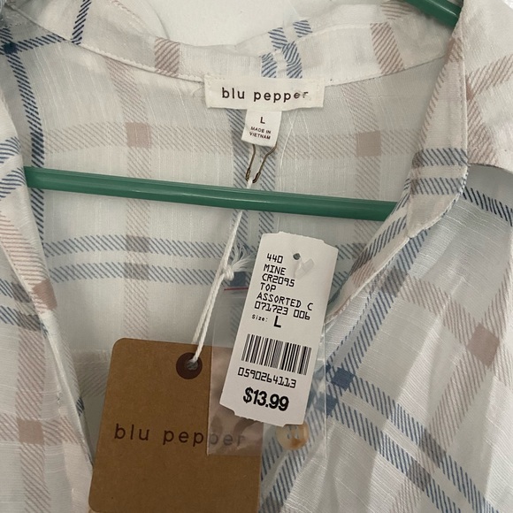 Women’s plaid shirt - Picture 1 of 2